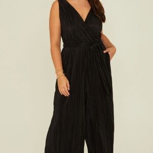ARULA (Altar'd State) Sassy Jumpsuit in Black Size B (2X)